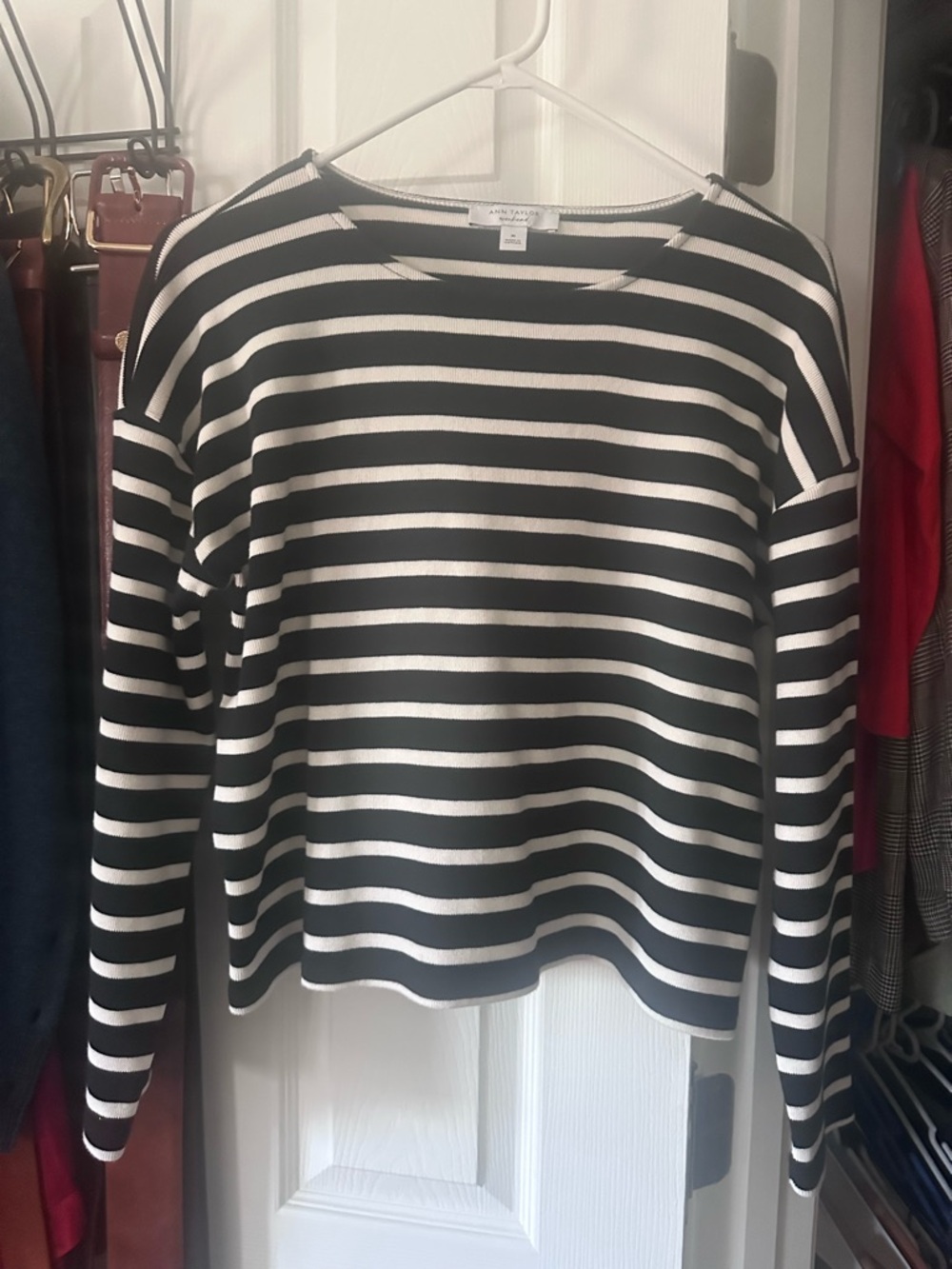 Ann Taylor Black & White Striped Long-Sleeve Sweatshirt